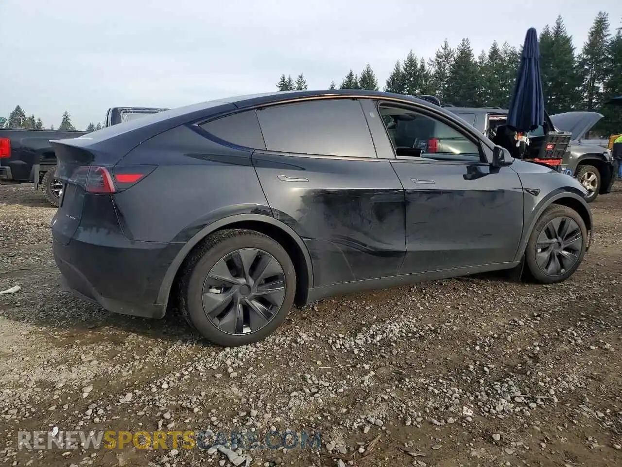3 Photograph of a damaged car 7SAYGAEEXSF303478 TESLA MODEL Y 2025