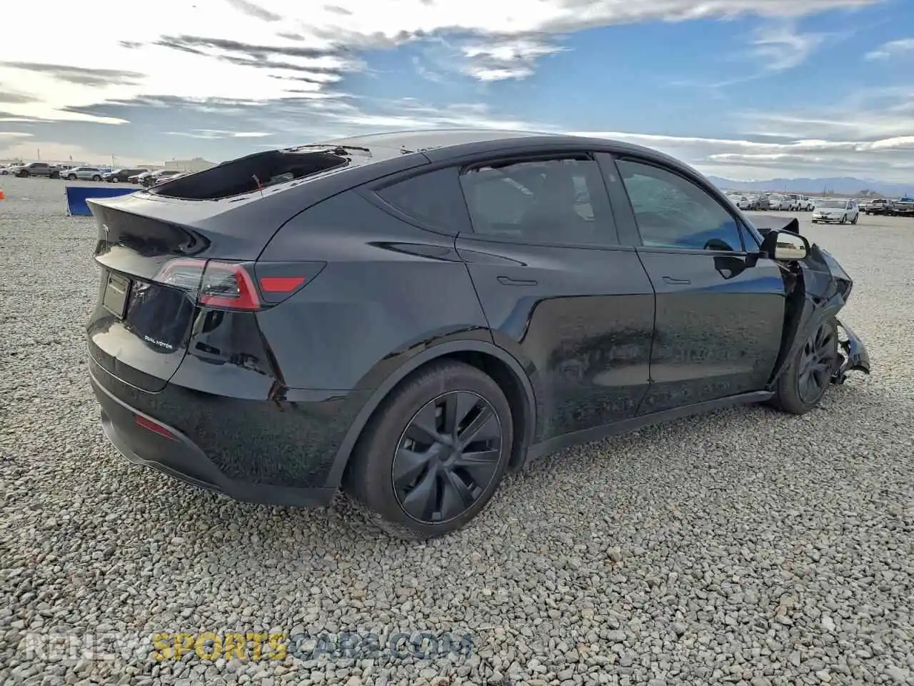 3 Photograph of a damaged car 7SAYGAEEXSF305778 TESLA MODEL Y 2025