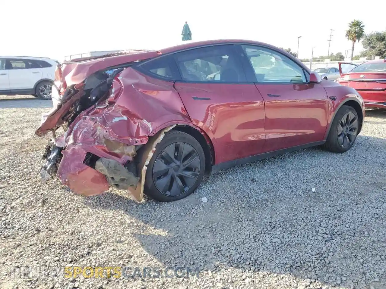 3 Photograph of a damaged car 7SAYGAEEXSF309653 TESLA MODEL Y 2025
