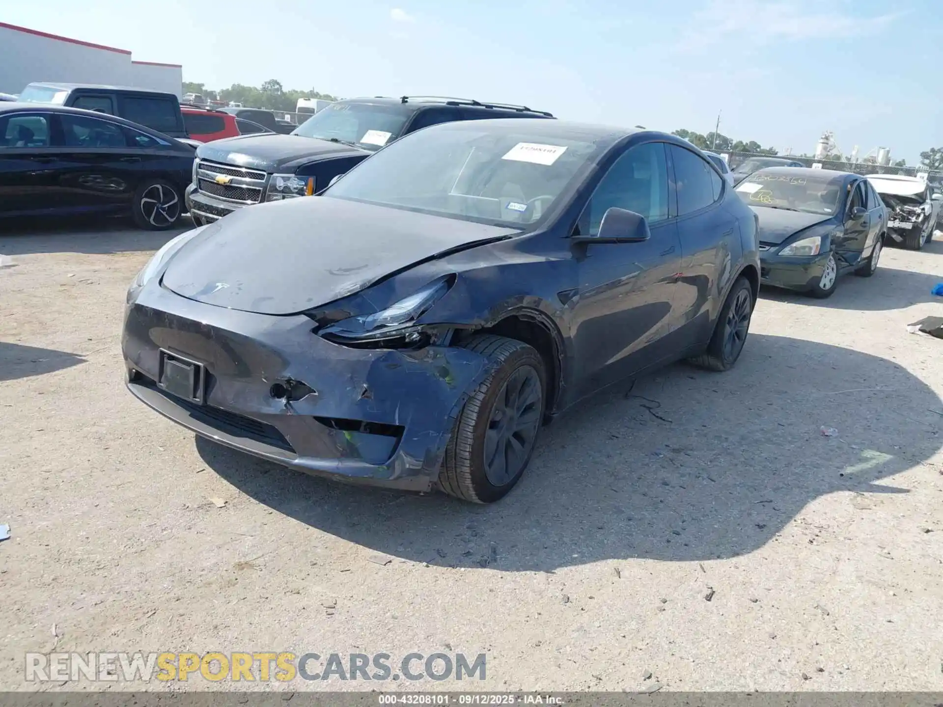 2 Photograph of a damaged car 7SAYGDED0SA371231 TESLA MODEL Y 2025