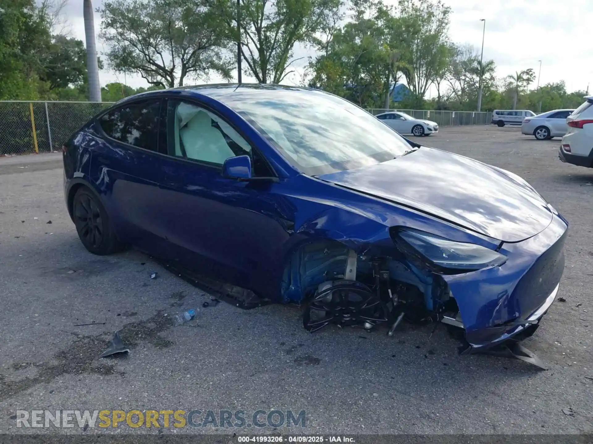 1 Photograph of a damaged car 7SAYGDED0SF256650 TESLA MODEL Y 2025