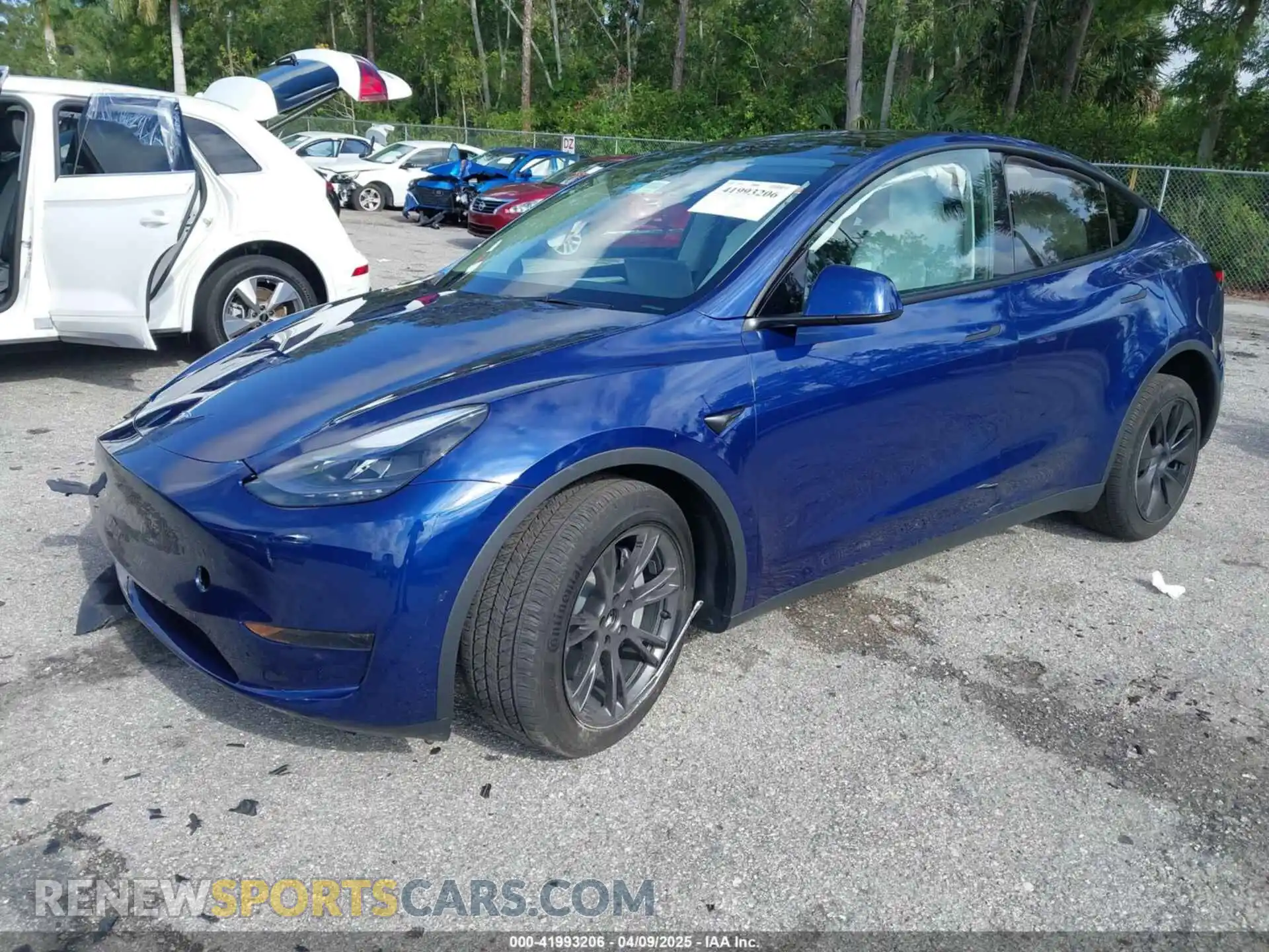 2 Photograph of a damaged car 7SAYGDED0SF256650 TESLA MODEL Y 2025