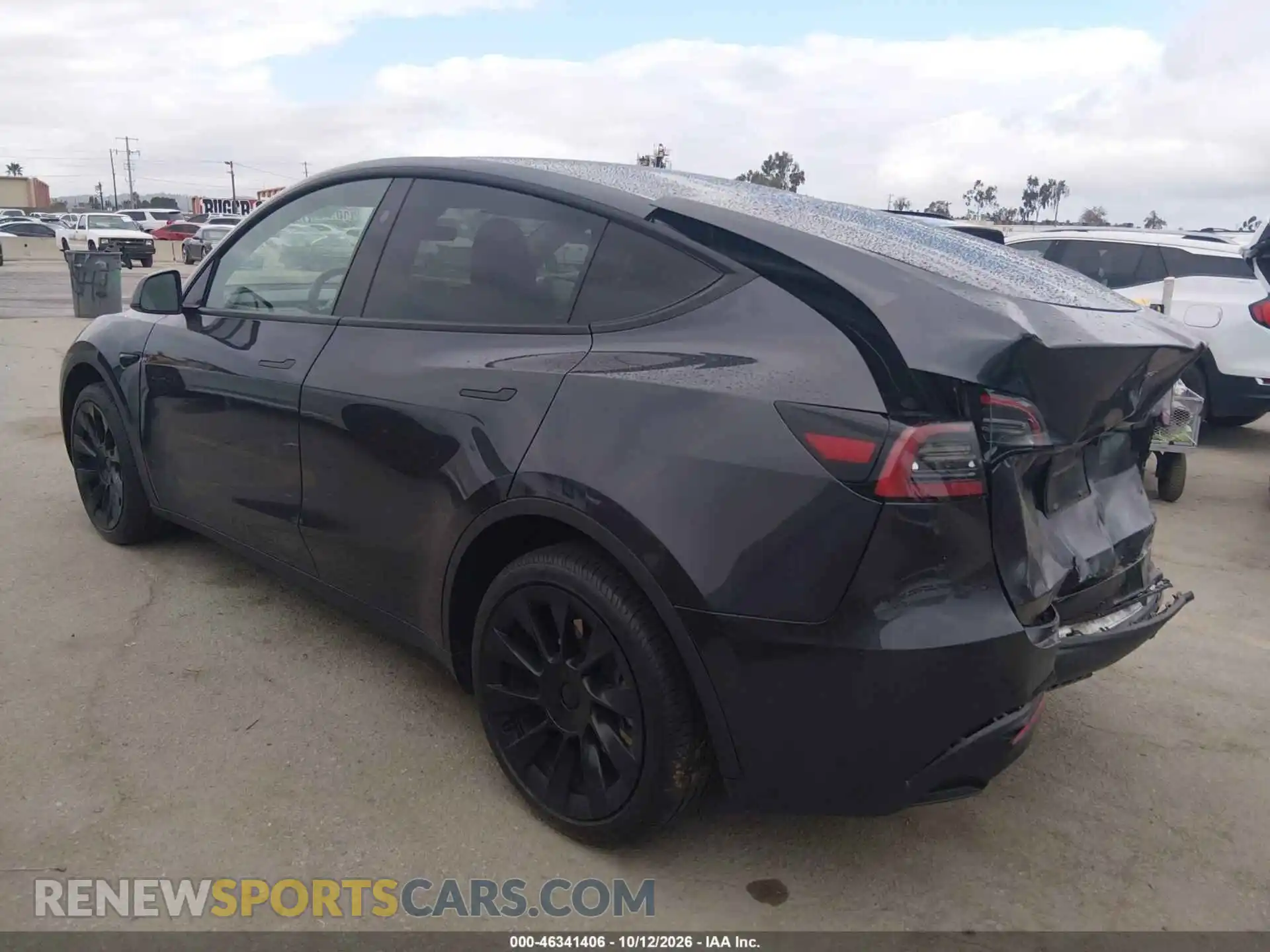 3 Photograph of a damaged car 7SAYGDED0SF258849 TESLA MODEL Y 2025