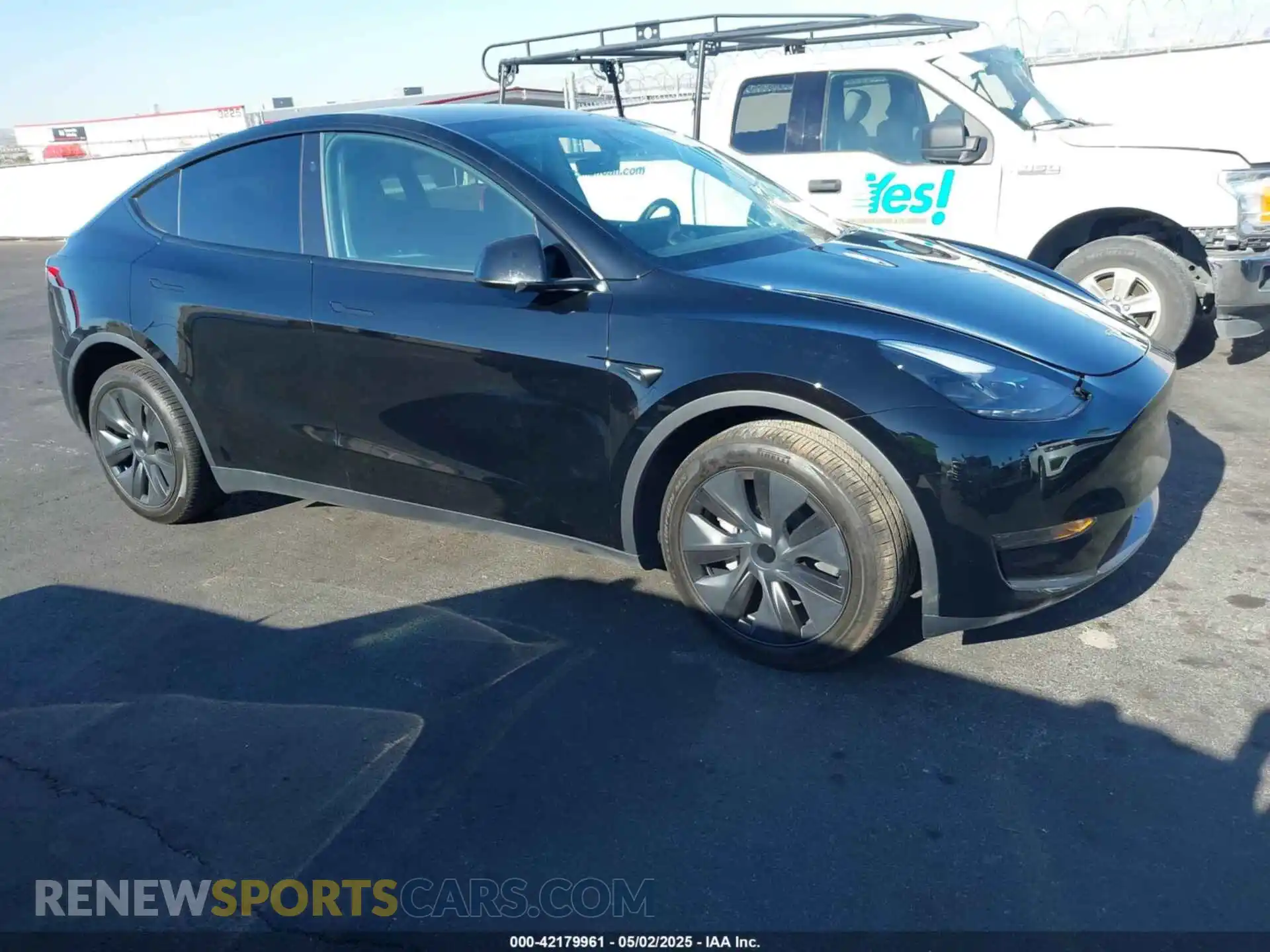 1 Photograph of a damaged car 7SAYGDED1SF217131 TESLA MODEL Y 2025