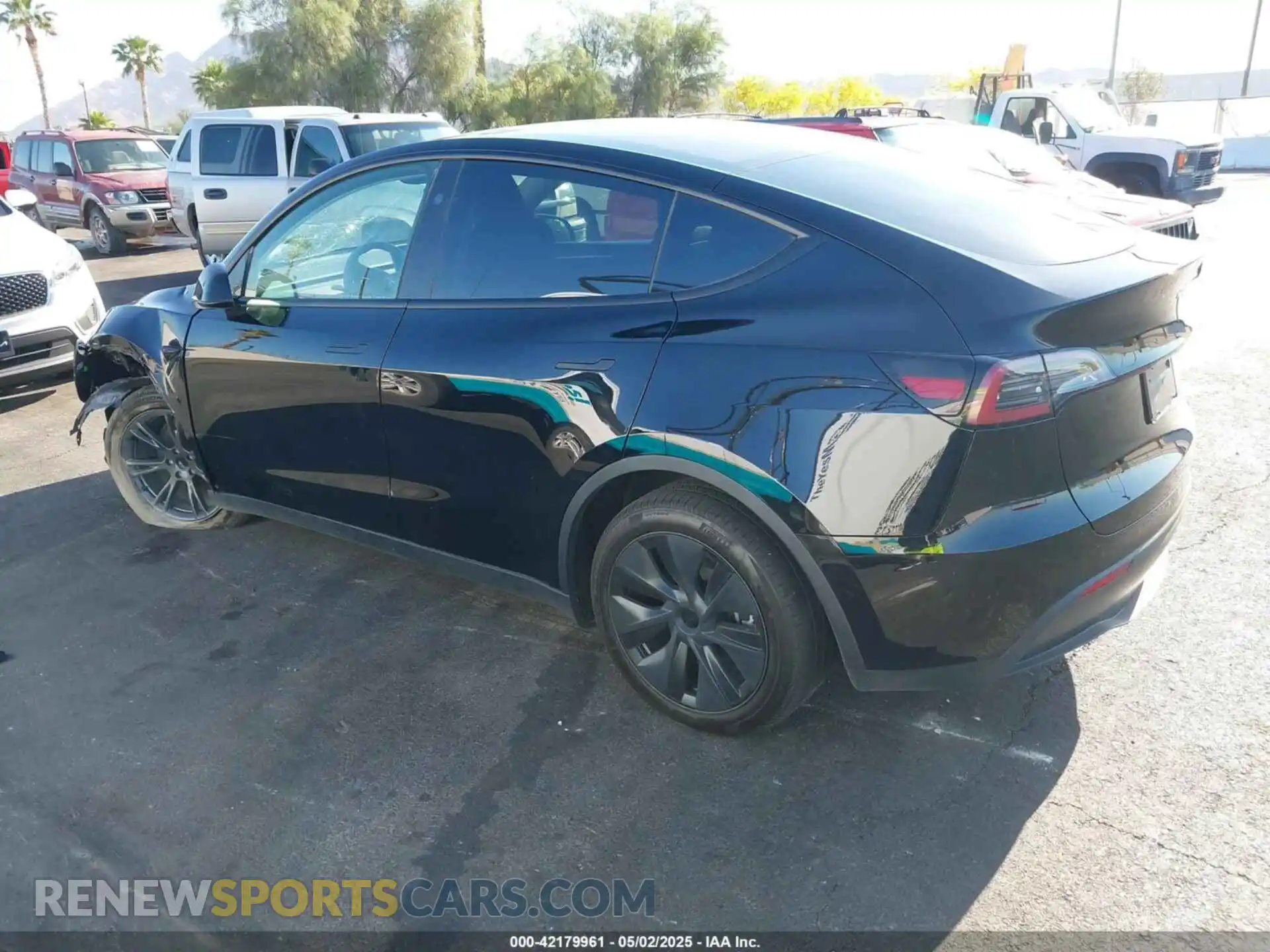 3 Photograph of a damaged car 7SAYGDED1SF217131 TESLA MODEL Y 2025