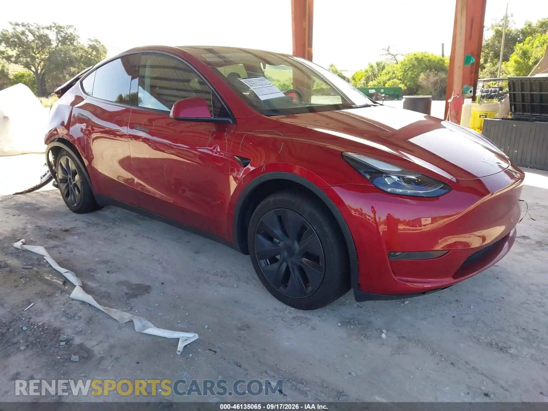 1 Photograph of a damaged car 7SAYGDED2SA375359 TESLA MODEL Y 2025