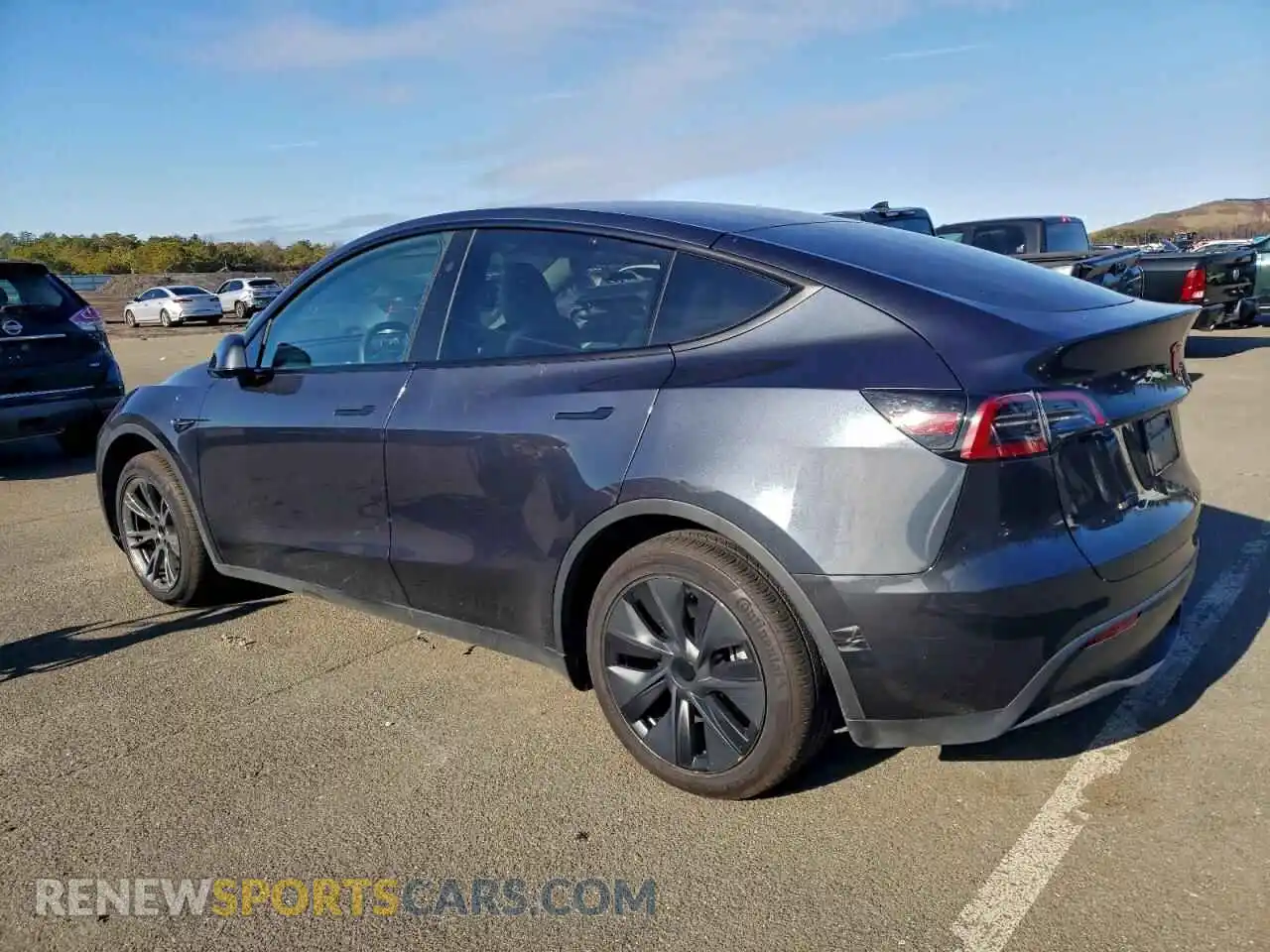 2 Photograph of a damaged car 7SAYGDED2SF226565 TESLA MODEL Y 2025