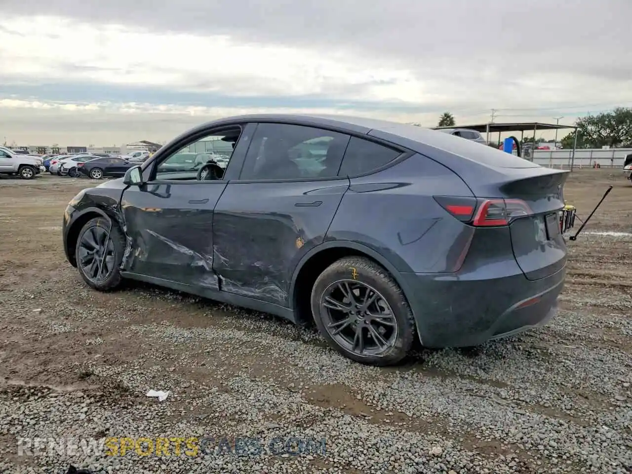 2 Photograph of a damaged car 7SAYGDED3SF218443 TESLA MODEL Y 2025