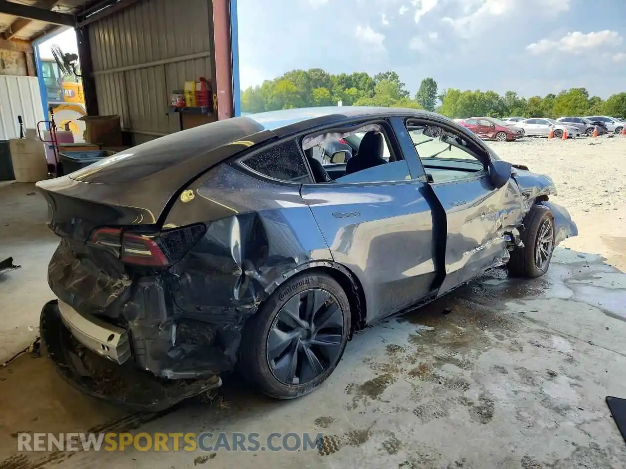 3 Фотография поврежденного автомобиля 7SAYGDED5SA377011 TESLA MODEL Y 2025