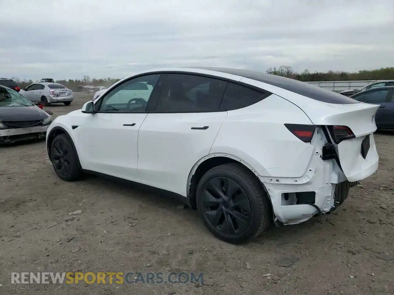 2 Photograph of a damaged car 7SAYGDED5SF241318 TESLA MODEL Y 2025