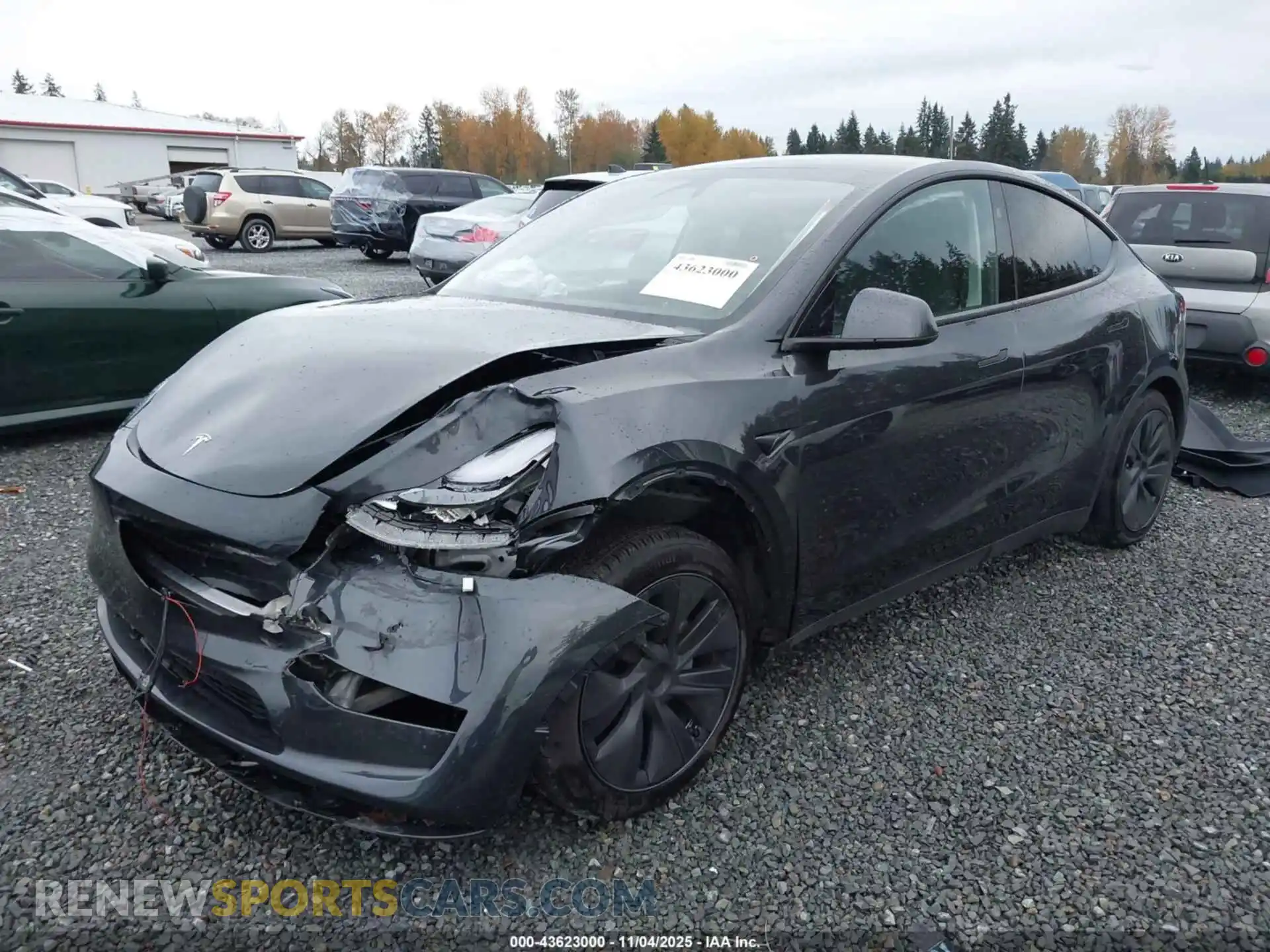 2 Photograph of a damaged car 7SAYGDED5SF258801 TESLA MODEL Y 2025
