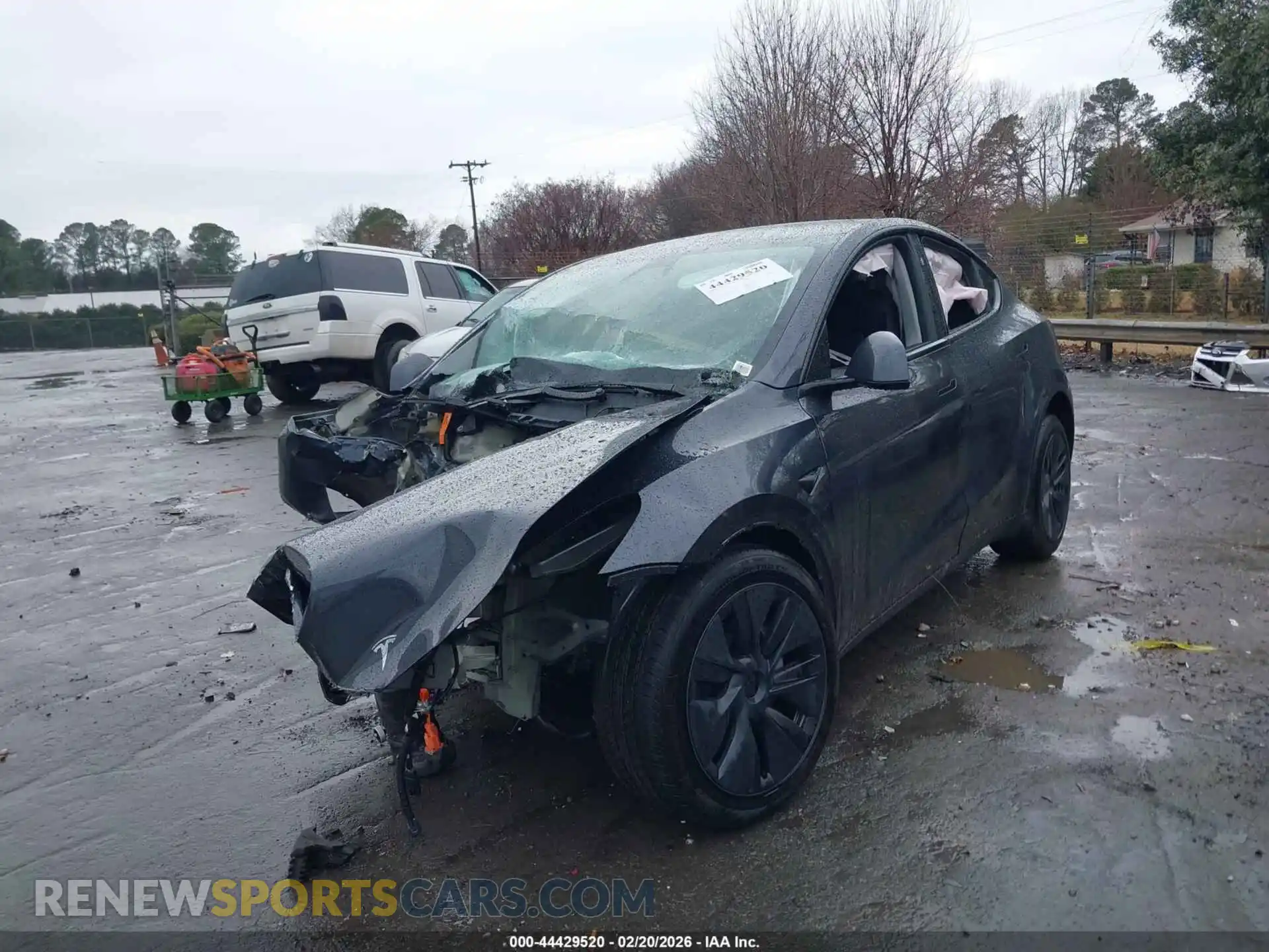 2 Photograph of a damaged car 7SAYGDED6SA374635 TESLA MODEL Y 2025