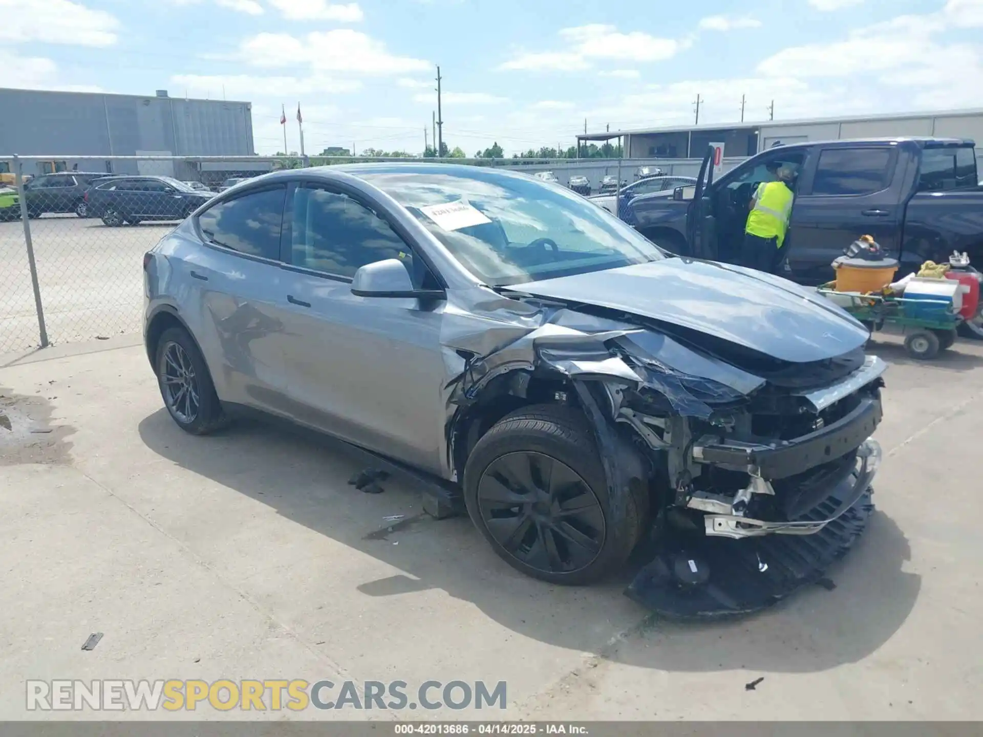 1 Photograph of a damaged car 7SAYGDED7SA357679 TESLA MODEL Y 2025