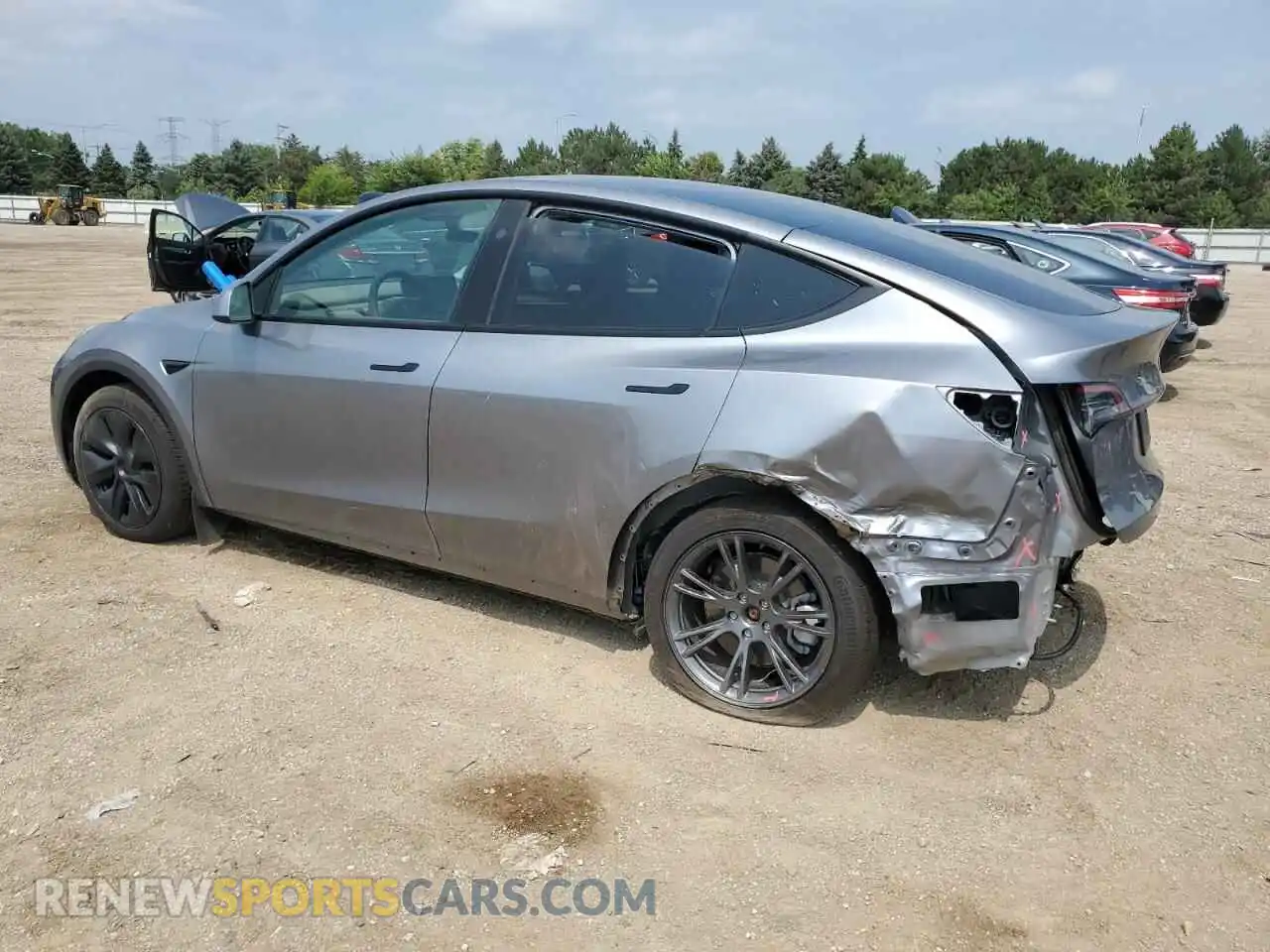 2 Photograph of a damaged car 7SAYGDED7SF230739 TESLA MODEL Y 2025