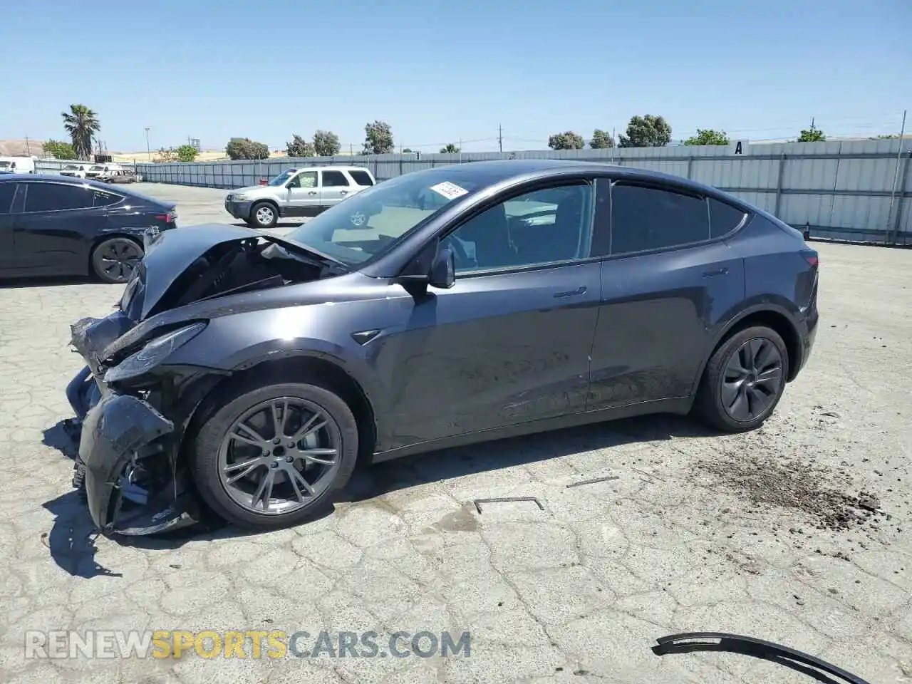 1 Photograph of a damaged car 7SAYGDED7SF258587 TESLA MODEL Y 2025