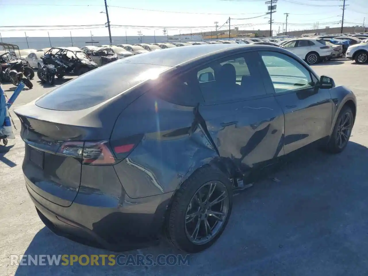 3 Photograph of a damaged car 7SAYGDED7SF315080 TESLA MODEL Y 2025