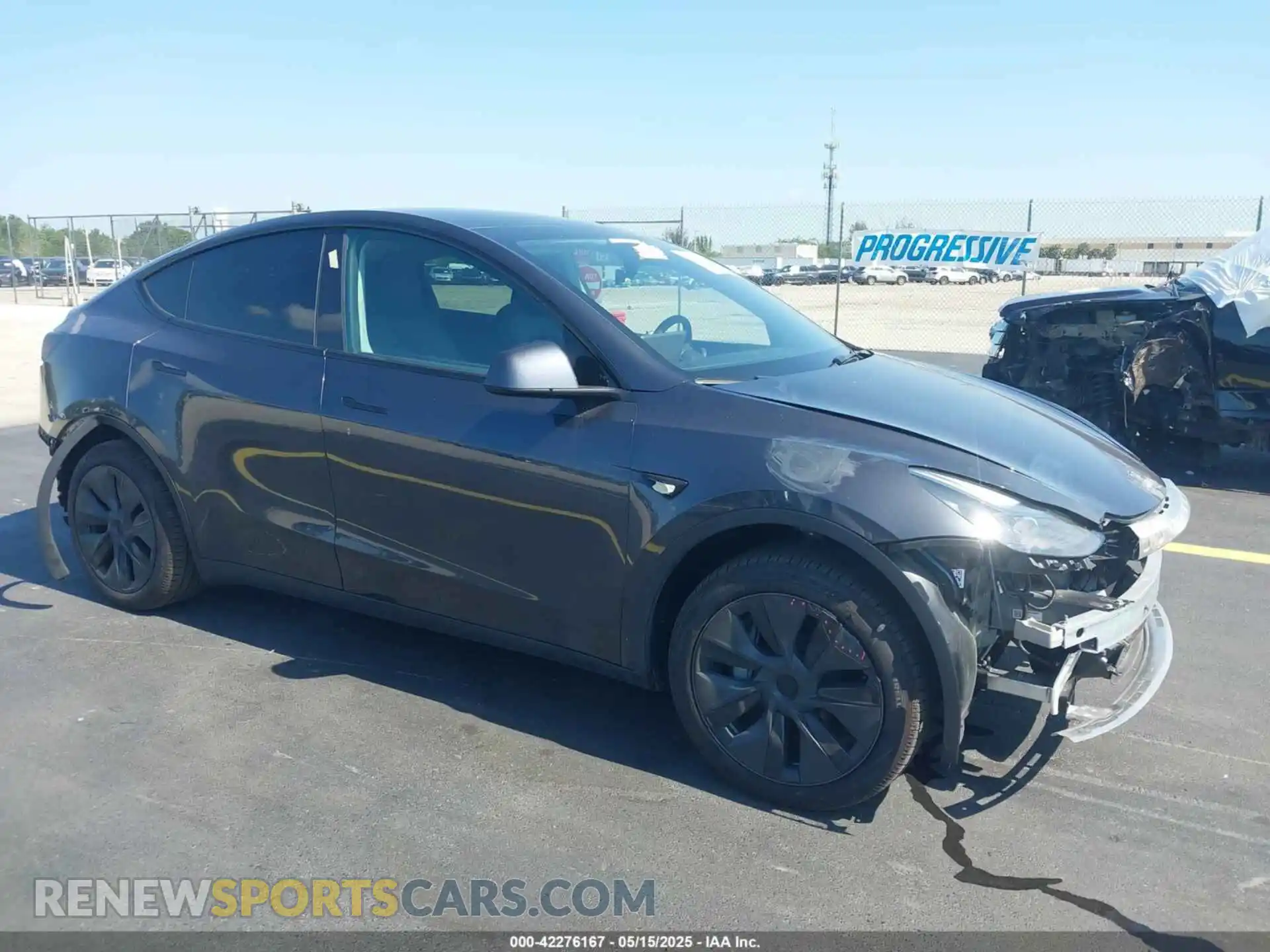 1 Photograph of a damaged car 7SAYGDED8SA371543 TESLA MODEL Y 2025