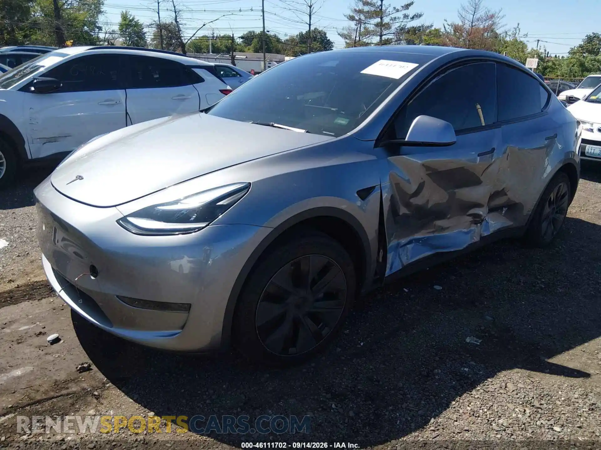 2 Photograph of a damaged car 7SAYGDED8SF254550 TESLA MODEL Y 2025