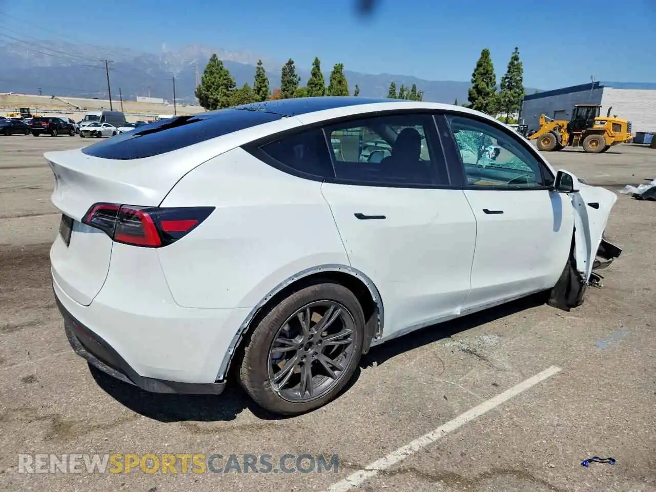 3 Photograph of a damaged car 7SAYGDED8SF282395 TESLA MODEL Y 2025