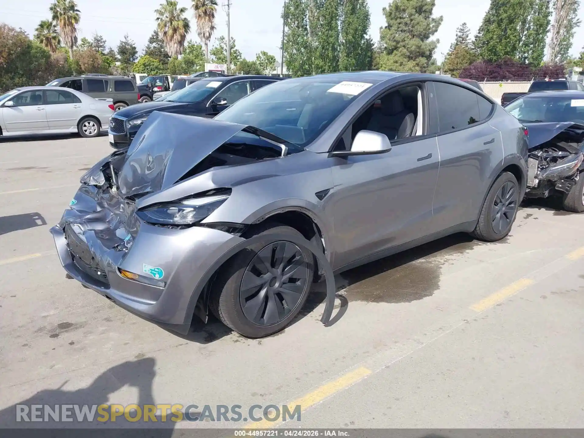 2 Photograph of a damaged car 7SAYGDED8SF315511 TESLA MODEL Y 2025