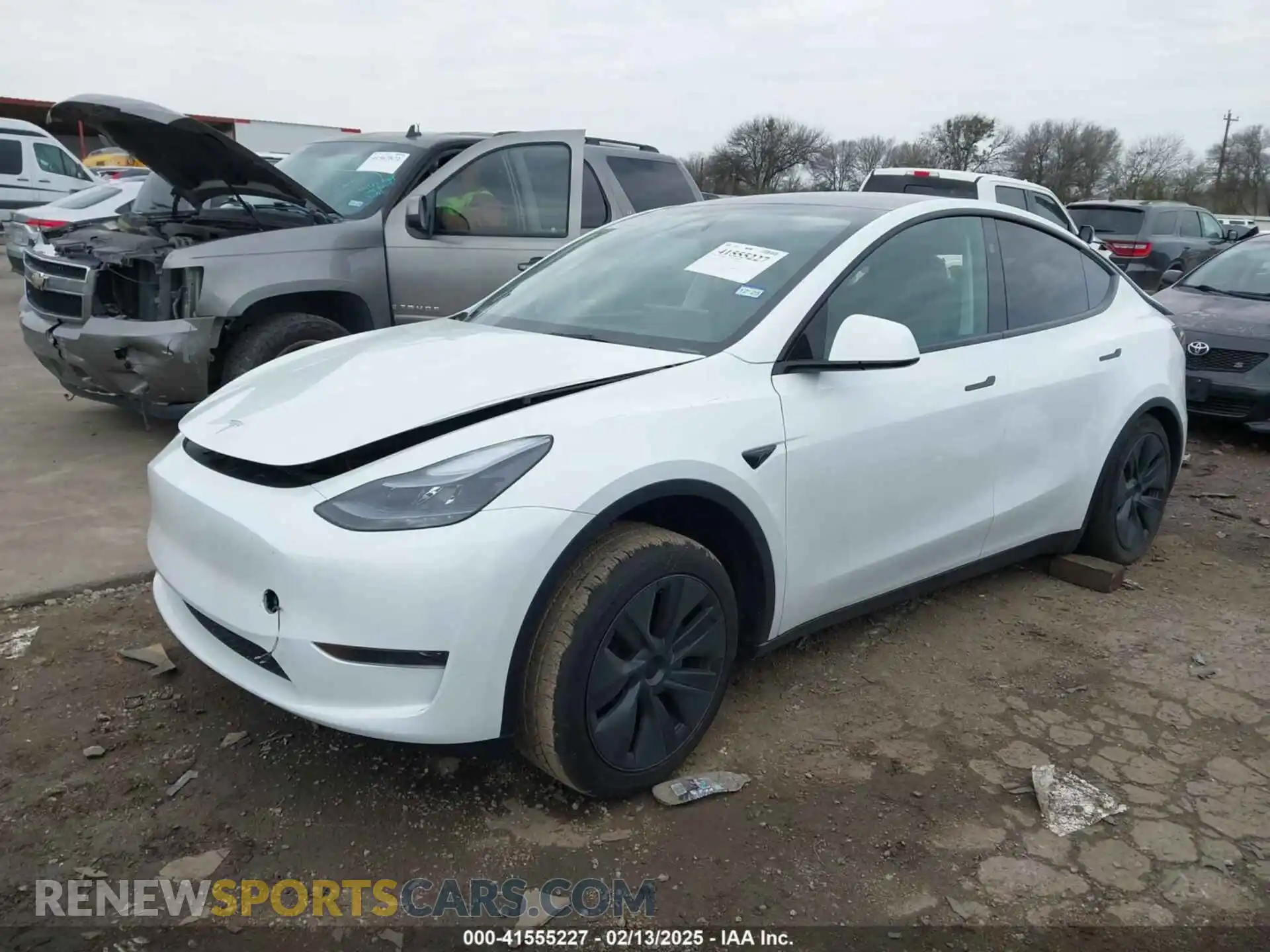 2 Photograph of a damaged car 7SAYGDED9SA357876 TESLA MODEL Y 2025