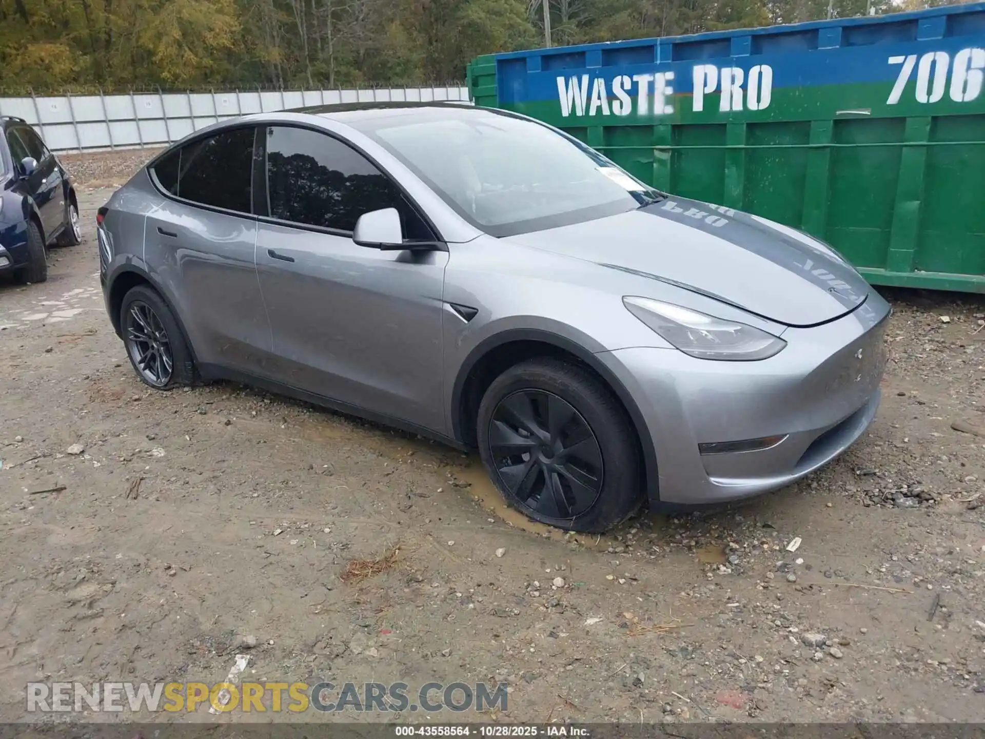 1 Photograph of a damaged car 7SAYGDED9SA358462 TESLA MODEL Y 2025