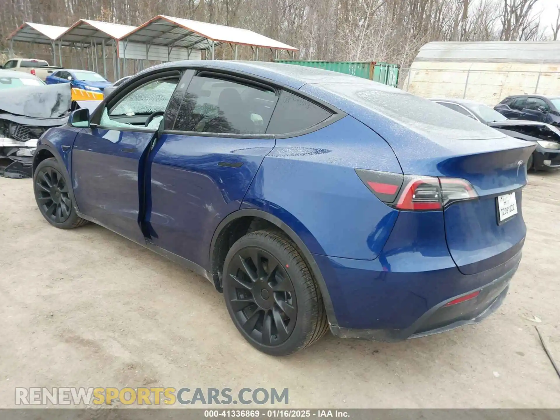 3 Photograph of a damaged car 7SAYGDED9SF248370 TESLA MODEL Y 2025