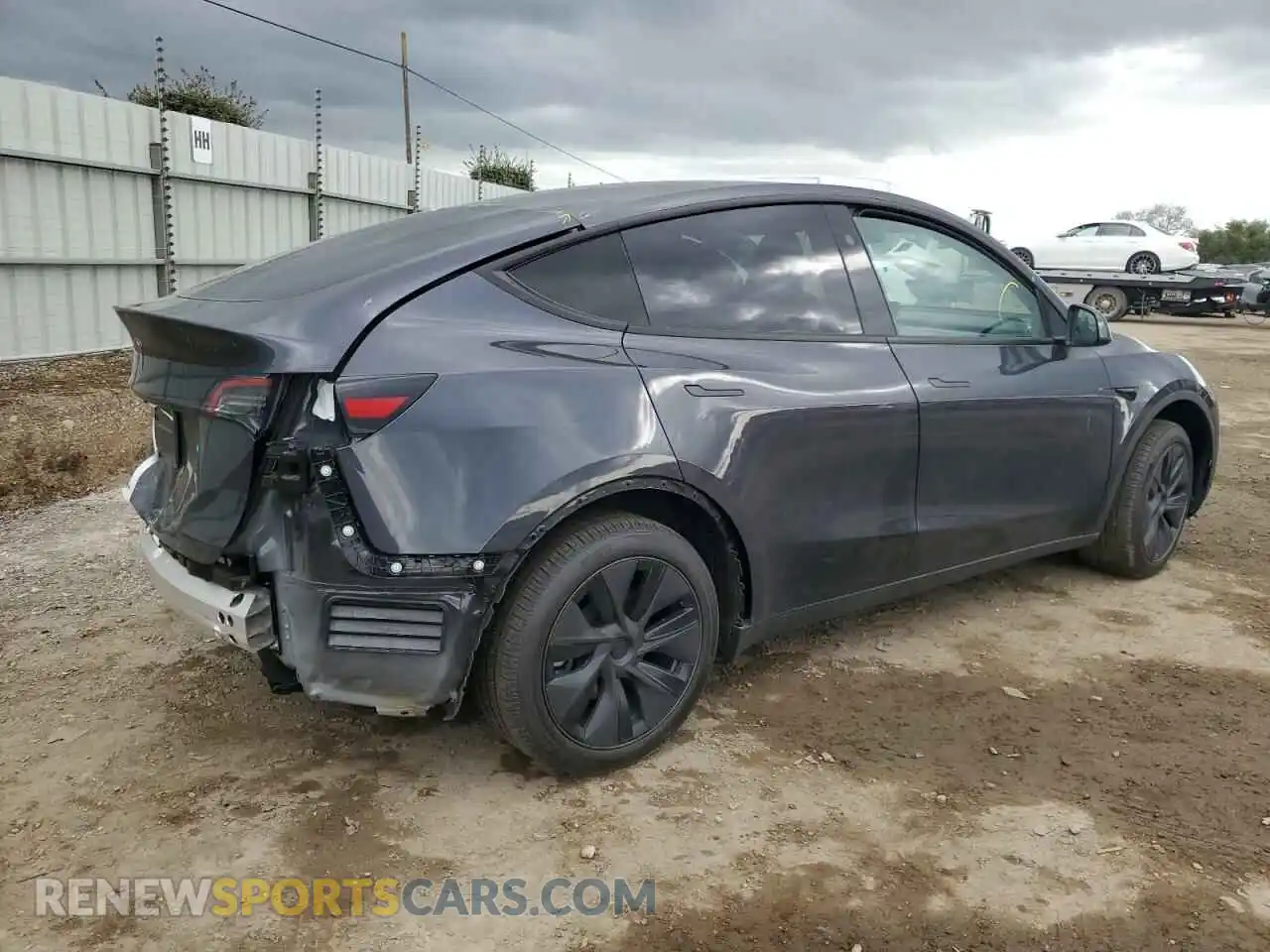 3 Photograph of a damaged car 7SAYGDED9SF256291 TESLA MODEL Y 2025