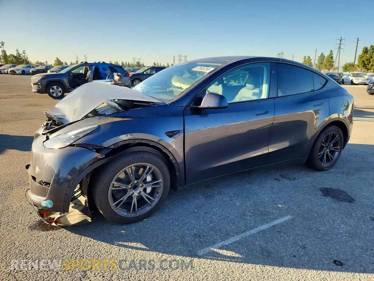 1 Фотография поврежденного автомобиля 7SAYGDEDXSA367042 TESLA MODEL Y 2025