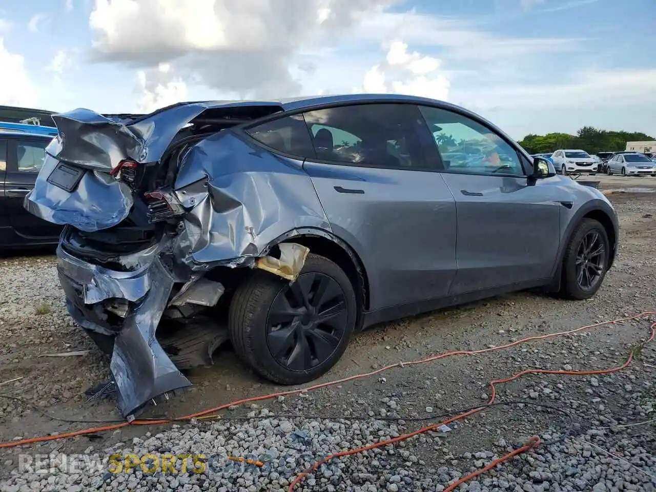 3 Photograph of a damaged car 7SAYGDEDXSF228922 TESLA MODEL Y 2025