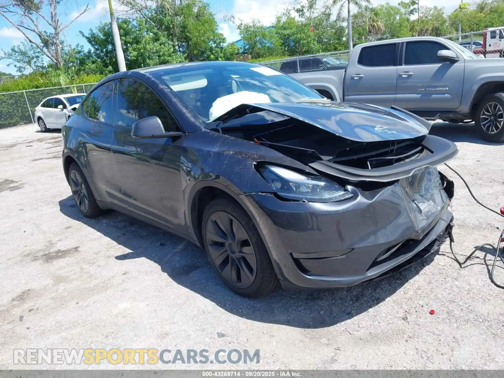 1 Photograph of a damaged car 7SAYGDEDXSF259846 TESLA MODEL Y 2025