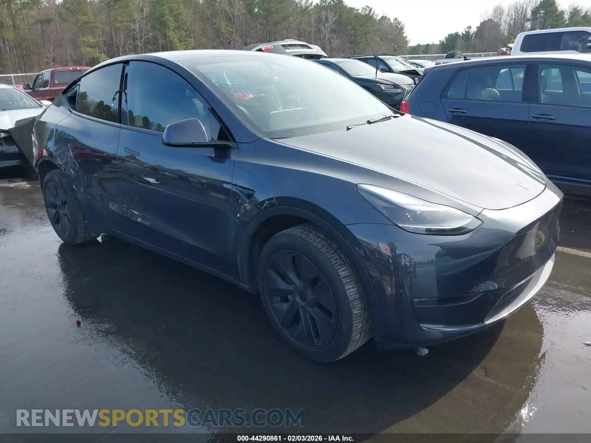 1 Photograph of a damaged car 7SAYGDEE0SA342112 TESLA MODEL Y 2025