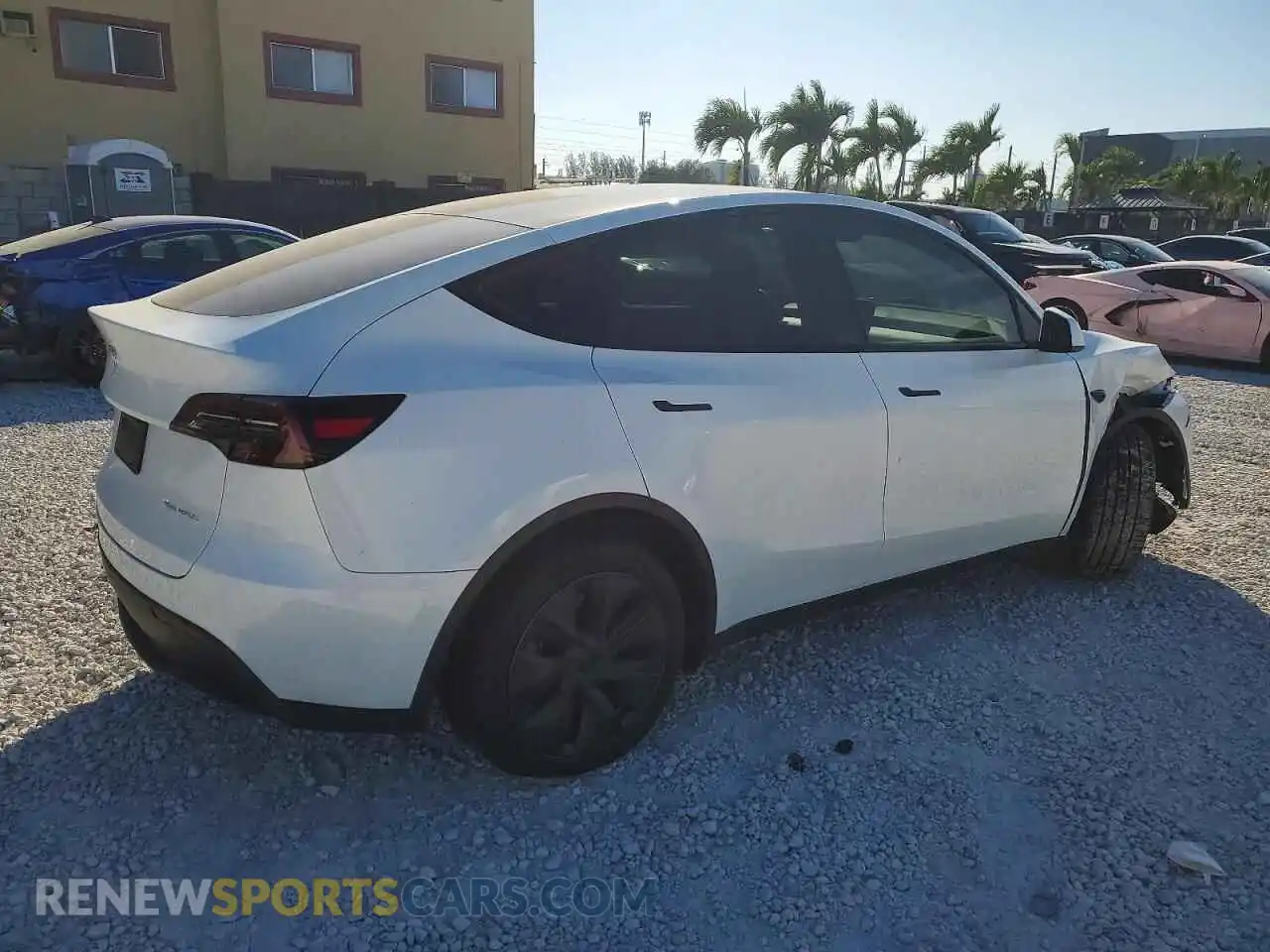 3 Фотография поврежденного автомобиля 7SAYGDEE0SA345558 TESLA MODEL Y 2025