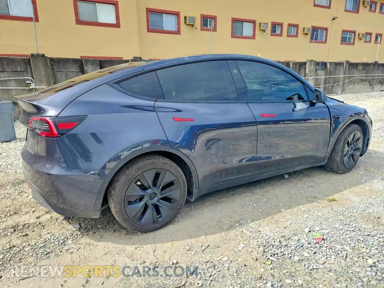 3 Photograph of a damaged car 7SAYGDEE0SA351005 TESLA MODEL Y 2025