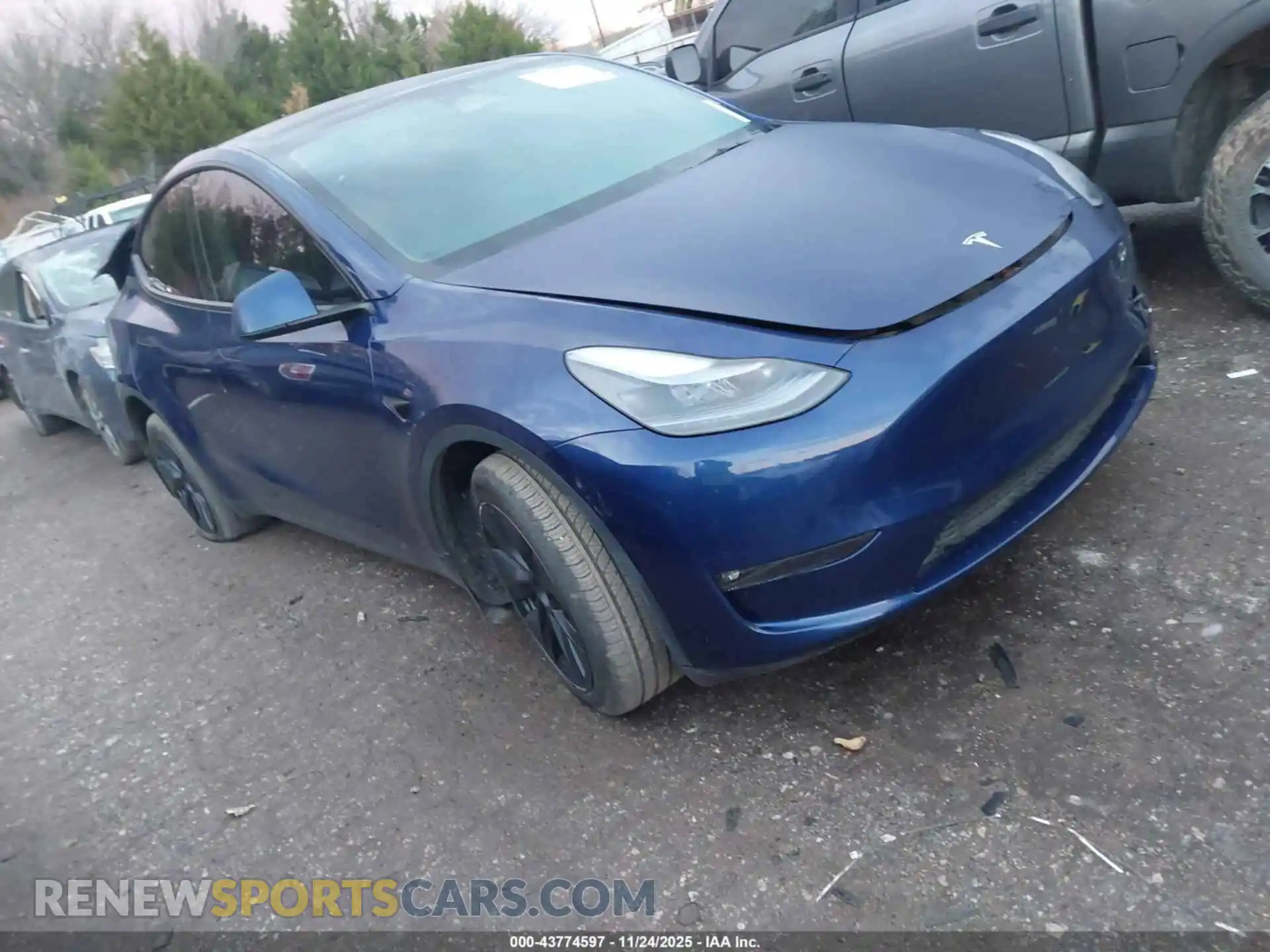 1 fotografías del automóvil dañado 7SAYGDEE0SF261680 TESLA MODEL Y 2025