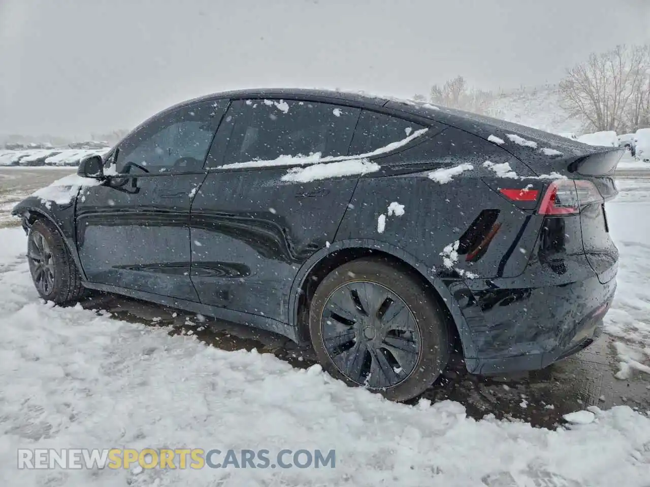 2 Photograph of a damaged car 7SAYGDEE1SF277242 TESLA MODEL Y 2025