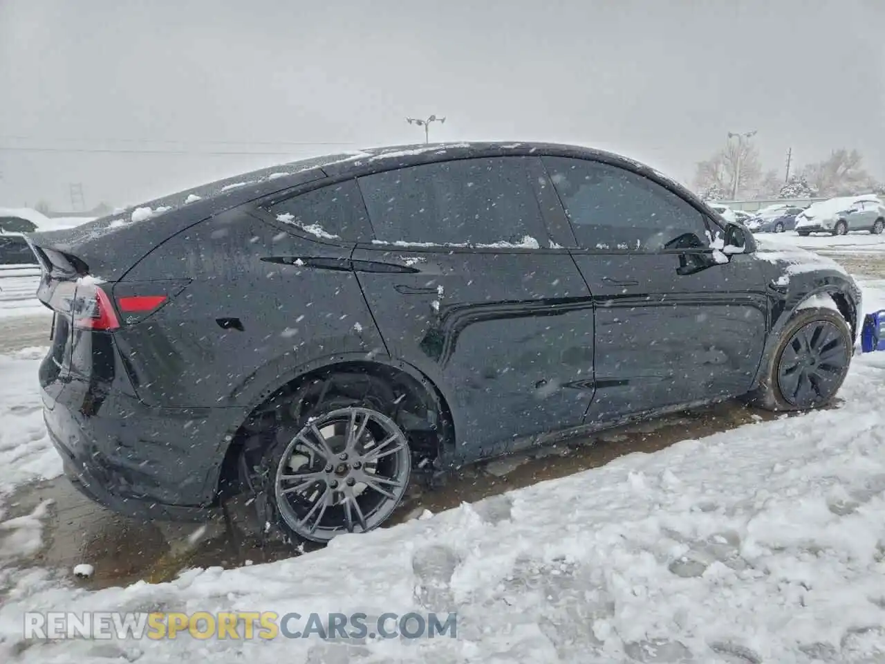 3 Photograph of a damaged car 7SAYGDEE1SF277242 TESLA MODEL Y 2025