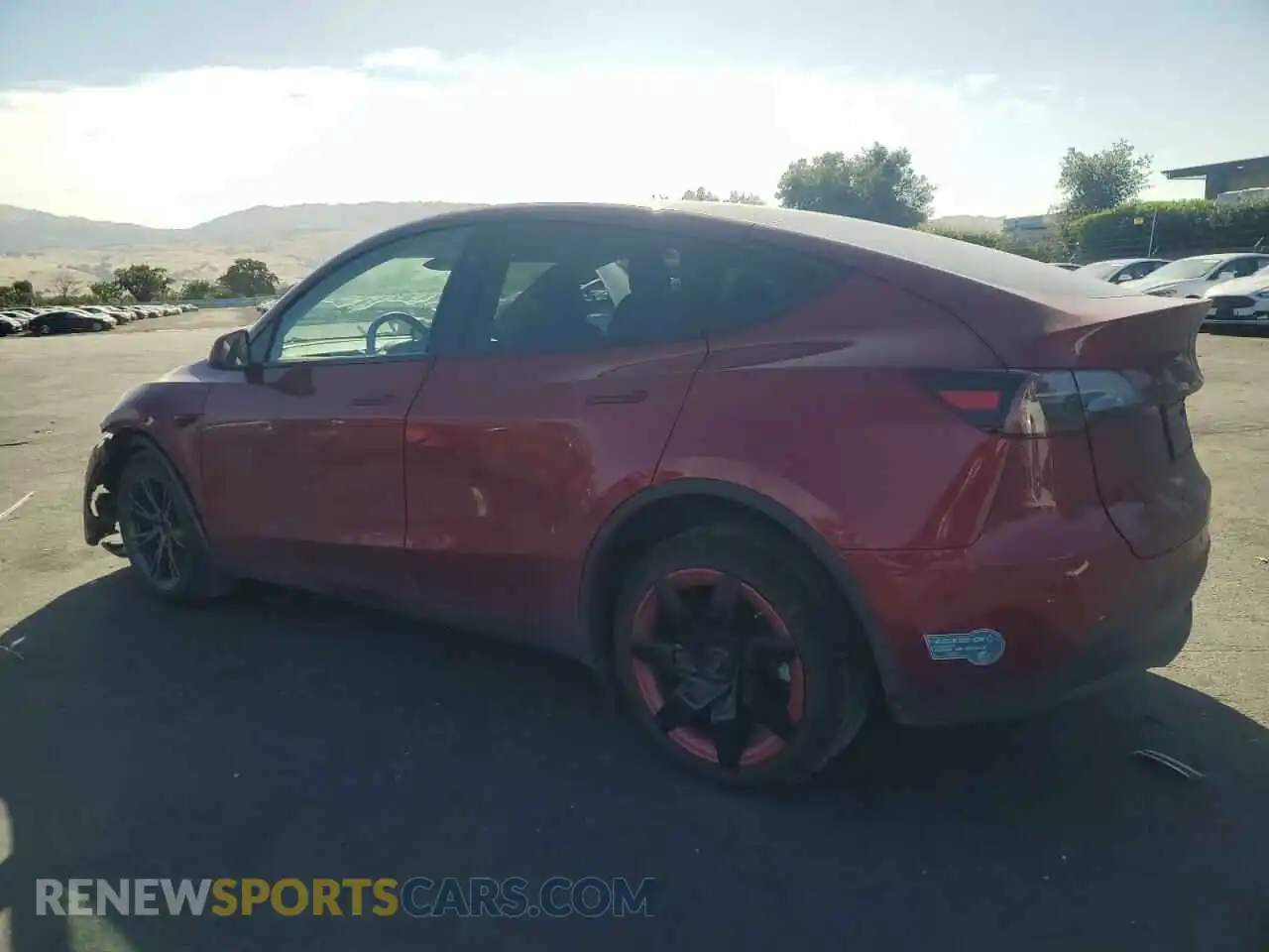 2 Photograph of a damaged car 7SAYGDEE1SF300325 TESLA MODEL Y 2025