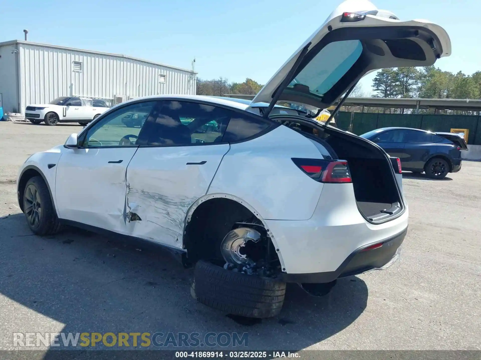 3 Фотография поврежденного автомобиля 7SAYGDEE2SA354505 TESLA MODEL Y 2025