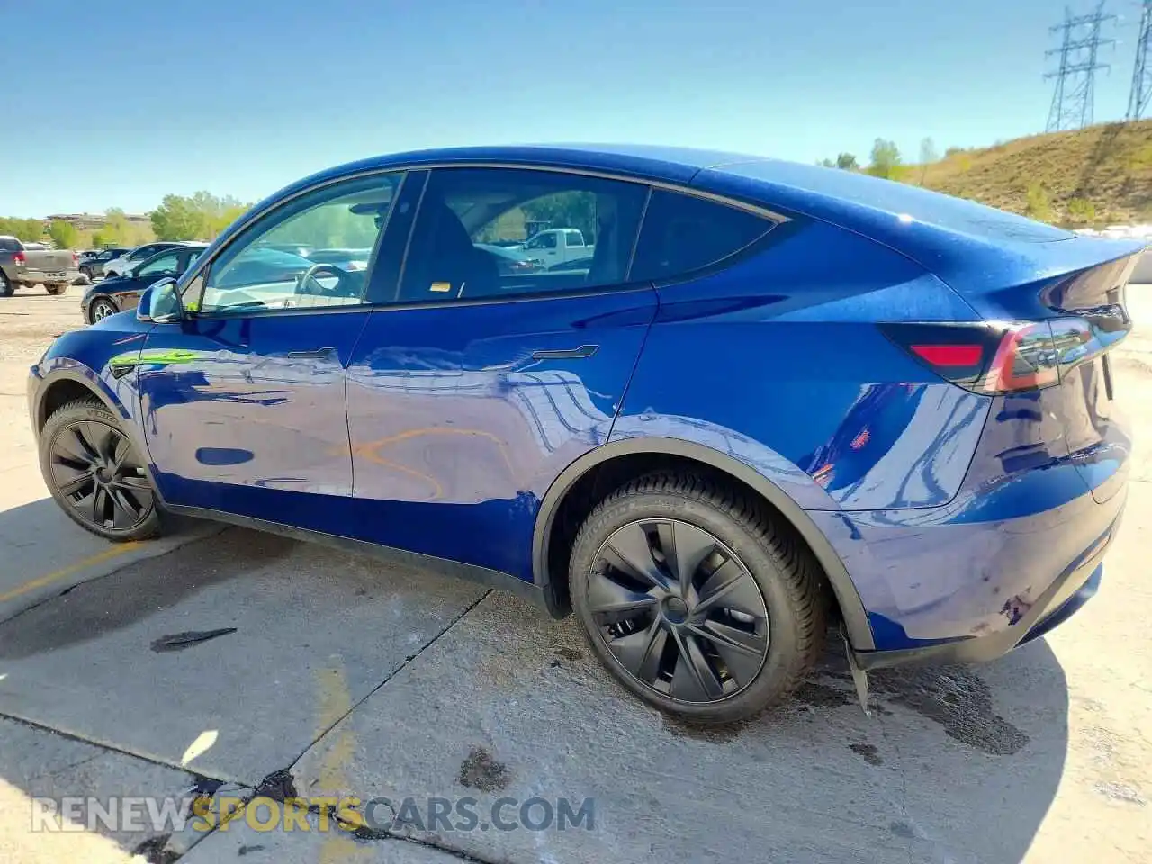 2 Photograph of a damaged car 7SAYGDEE2SF237719 TESLA MODEL Y 2025