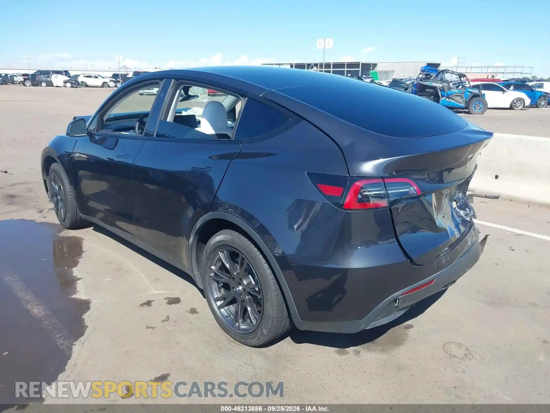 3 Photograph of a damaged car 7SAYGDEE2SF240880 TESLA MODEL Y 2025