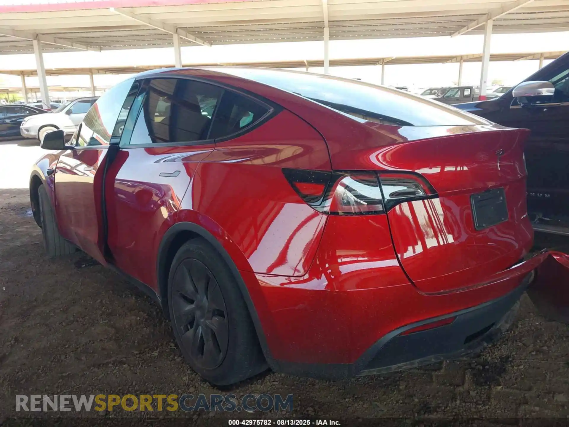 3 Photograph of a damaged car 7SAYGDEE2SF265178 TESLA MODEL Y 2025