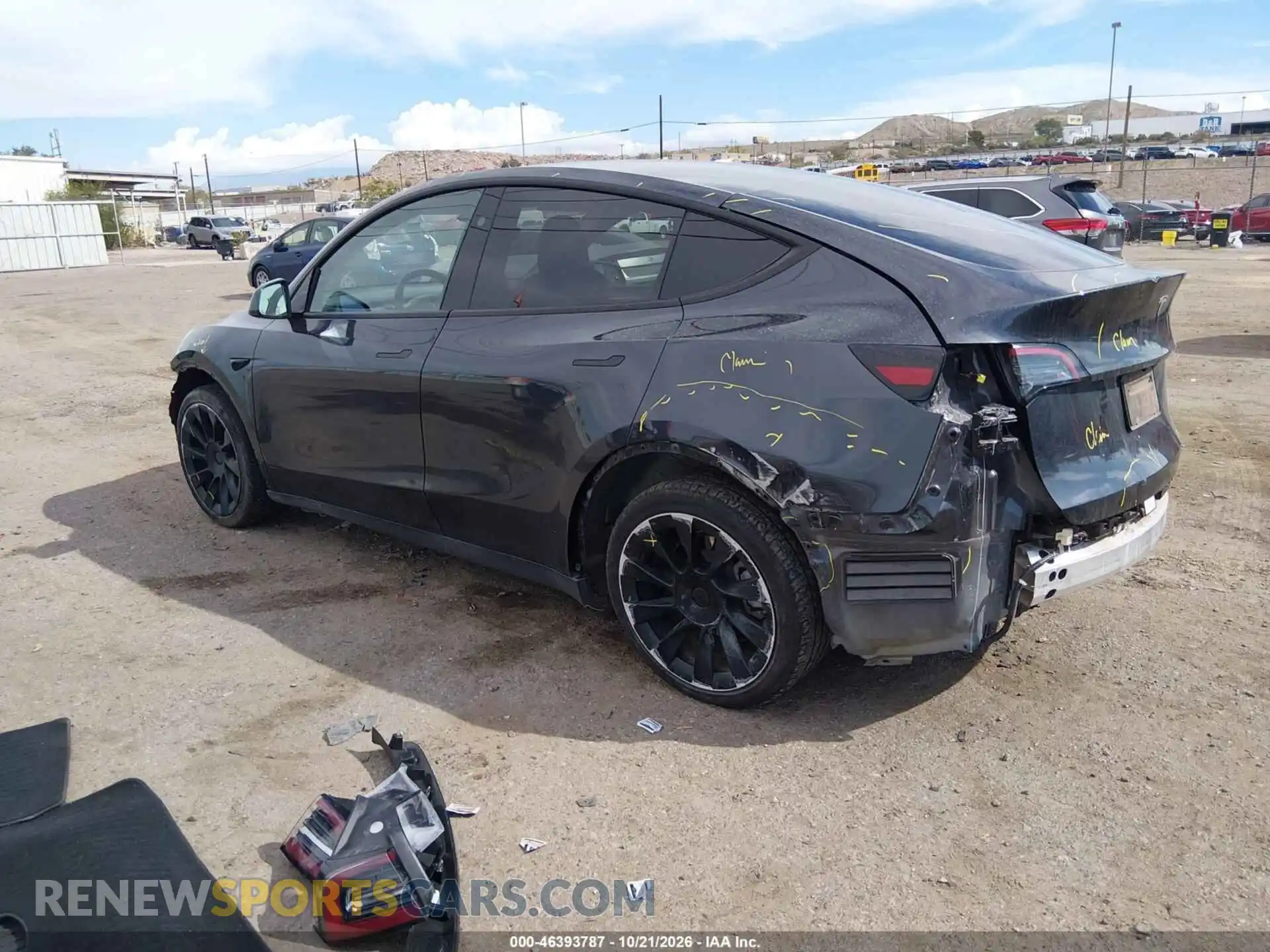 3 Photograph of a damaged car 7SAYGDEE2SF265942 TESLA MODEL Y 2025