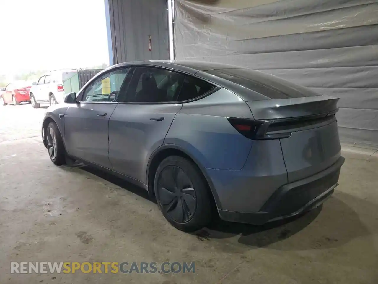 2 Photograph of a damaged car 7SAYGDEE3TF368191 TESLA MODEL Y 2025