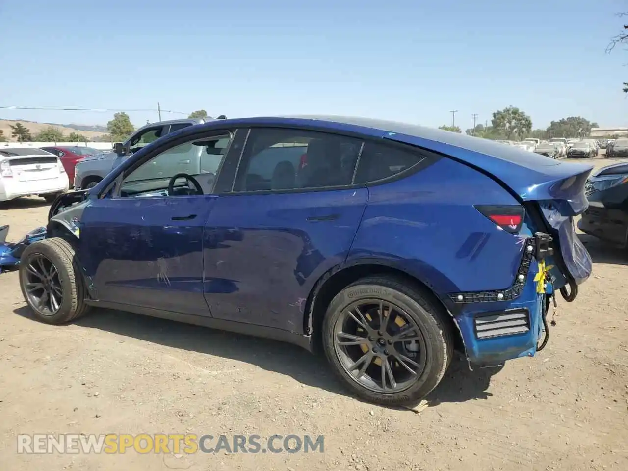2 Photograph of a damaged car 7SAYGDEE4SF289756 TESLA MODEL Y 2025