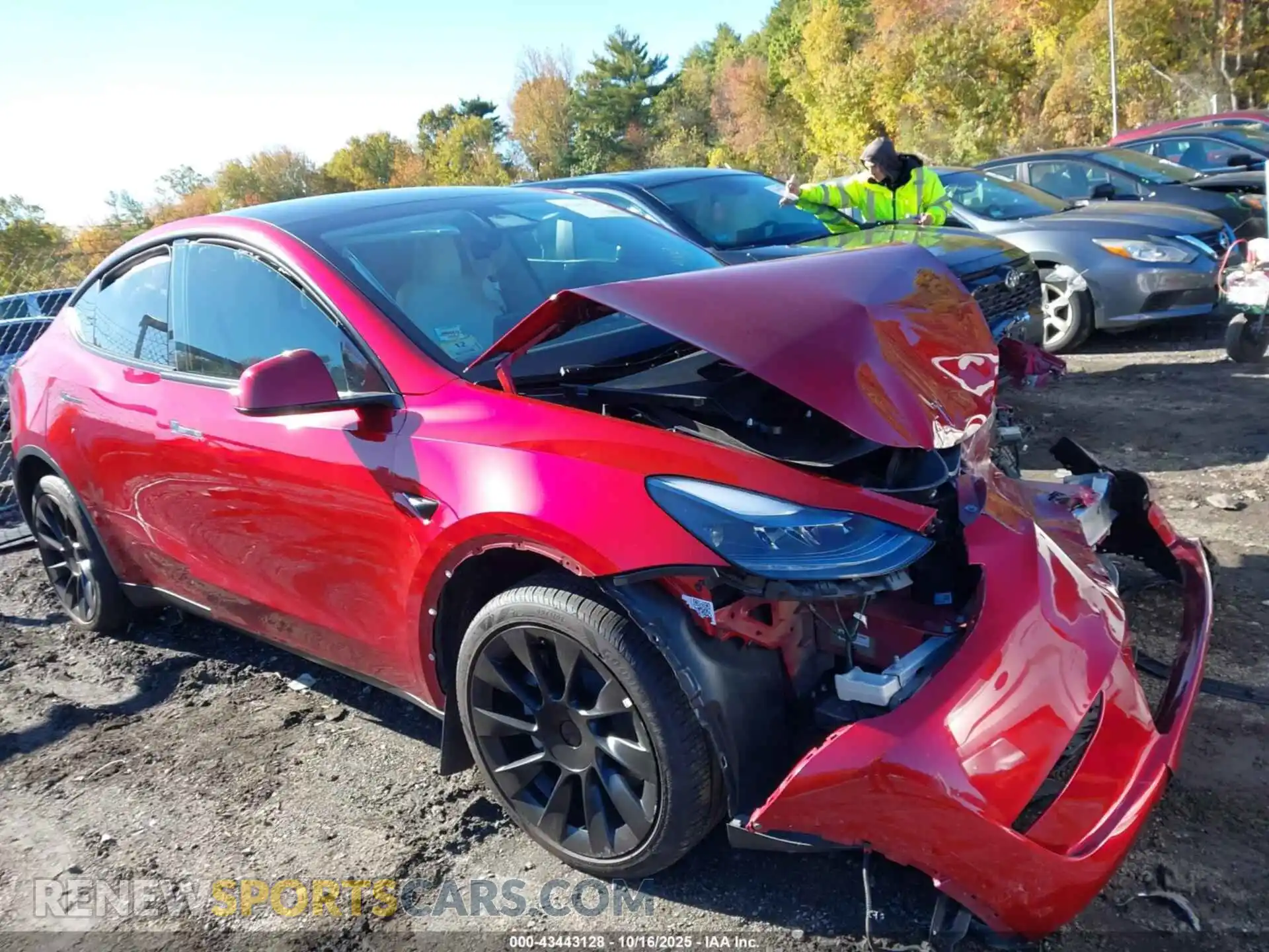 1 Photograph of a damaged car 7SAYGDEE6SA347587 TESLA MODEL Y 2025