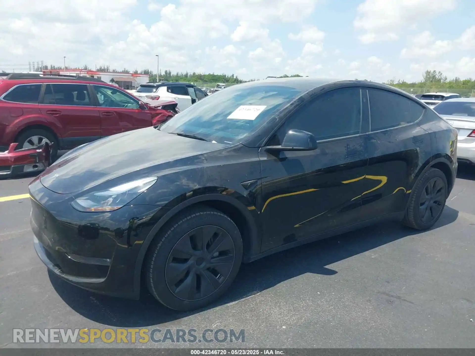 2 Photograph of a damaged car 7SAYGDEE6SA350229 TESLA MODEL Y 2025