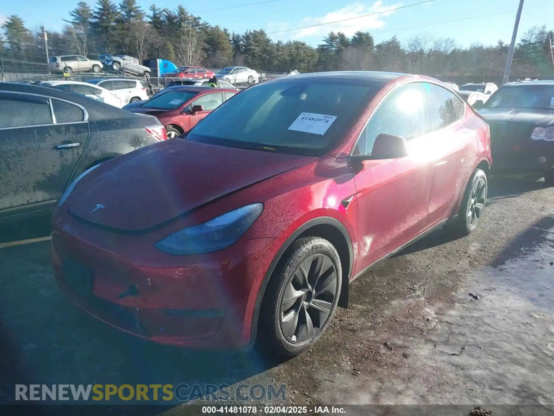 2 Photograph of a damaged car 7SAYGDEE7SA340423 TESLA MODEL Y 2025