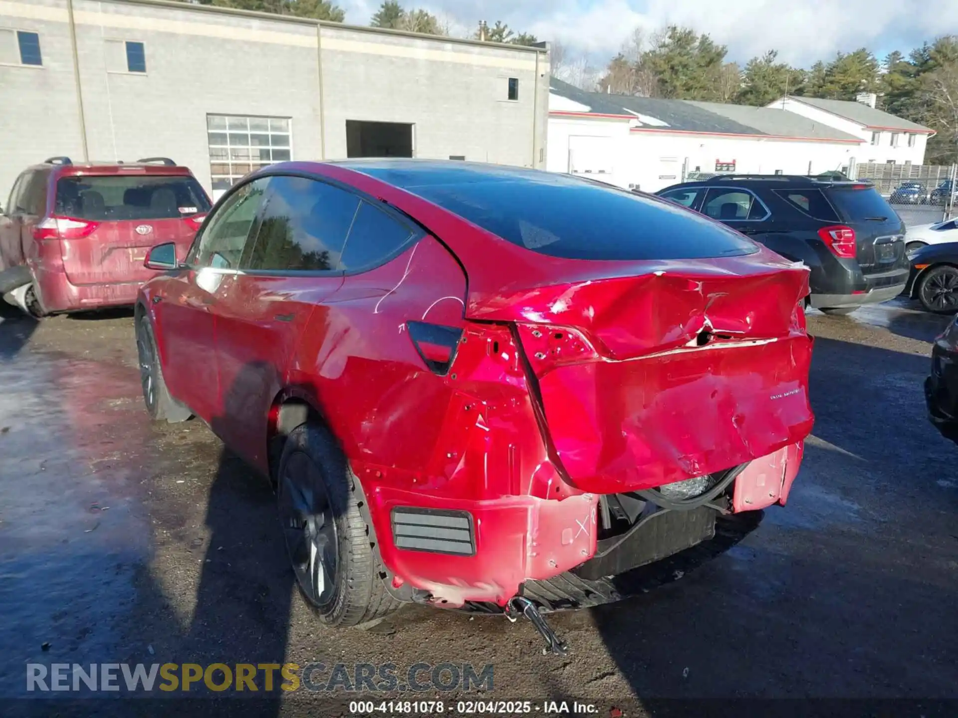 3 Photograph of a damaged car 7SAYGDEE7SA340423 TESLA MODEL Y 2025