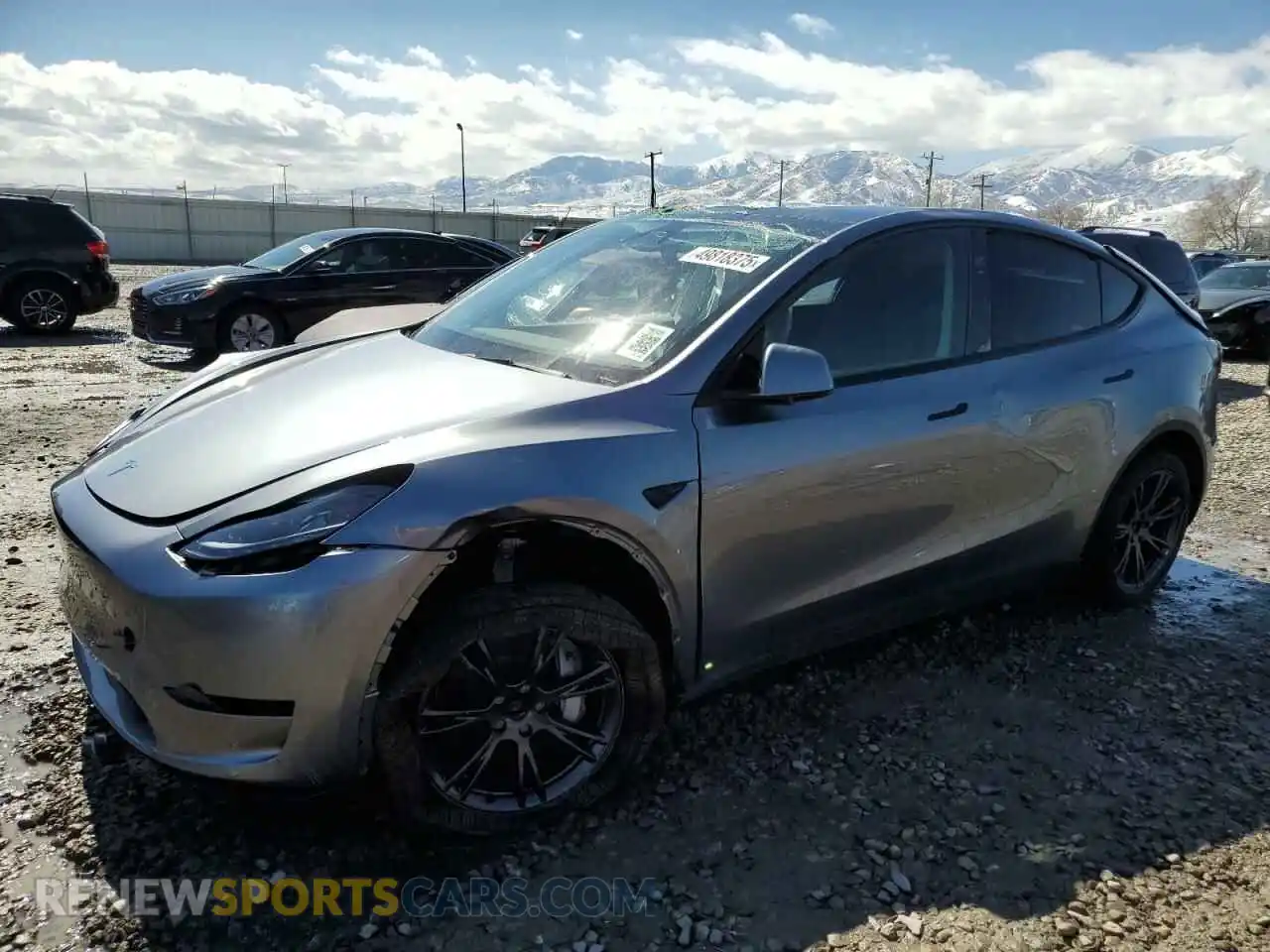 1 Photograph of a damaged car 7SAYGDEE7SF299391 TESLA MODEL Y 2025